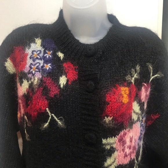 Lydia James Hand knitted mohair sweater size M - Picture 2 of 7